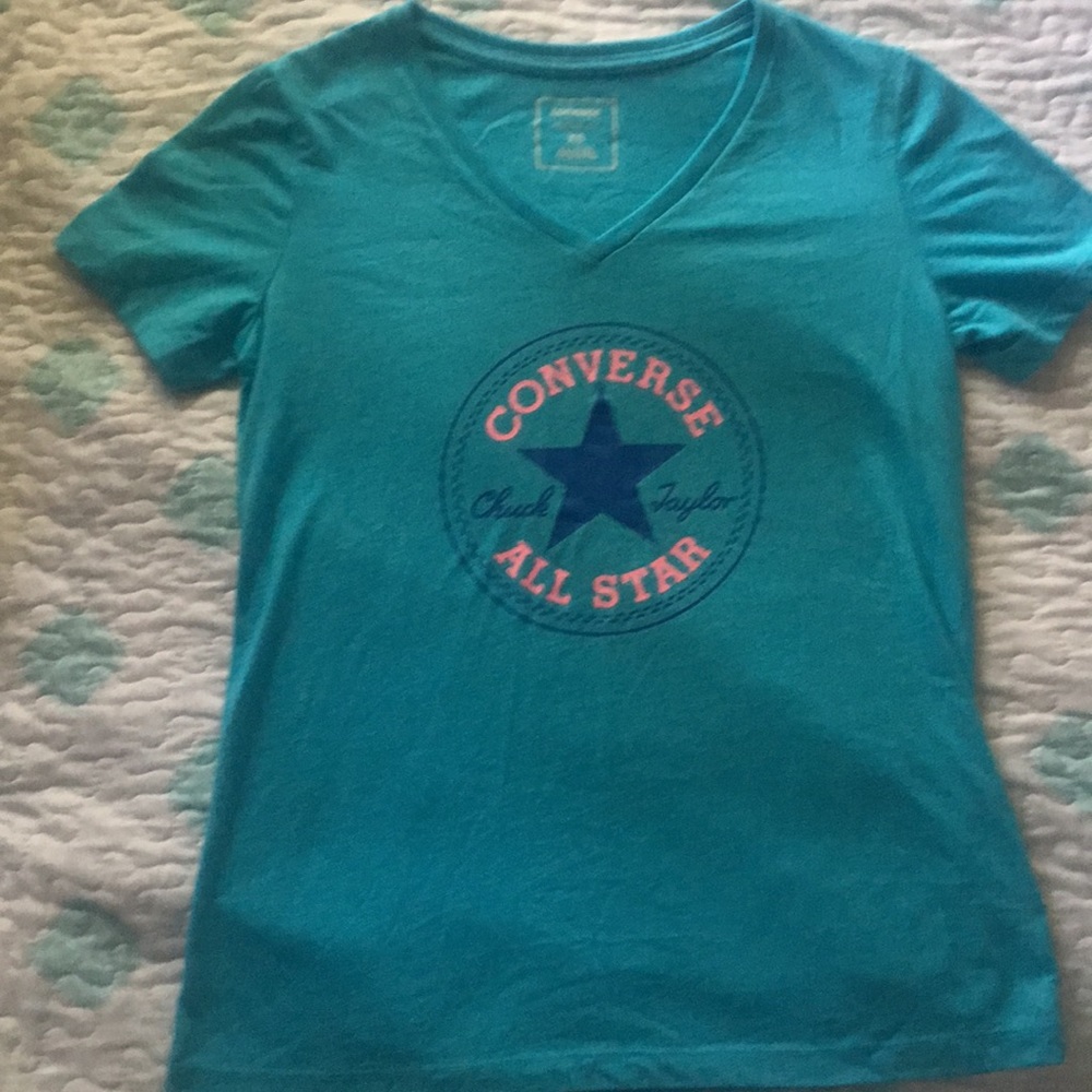 NWOT CONVERSE classic fit Tee